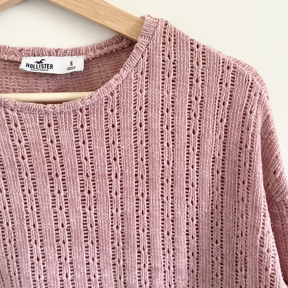 Hollister Soft Pink Rose Pastel Short Sweater, size Small